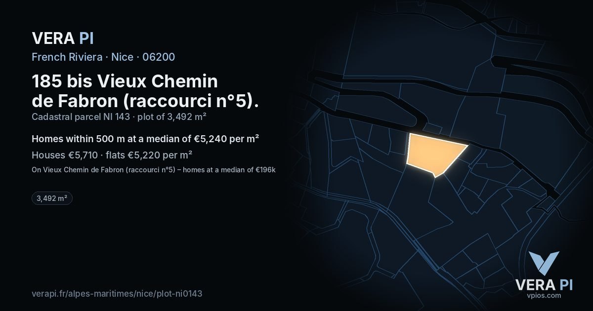 185 bis Vieux Chemin de Fabron (raccourci n°5), Nice at night – the plot lit, the parcels around coloured by the prices near them