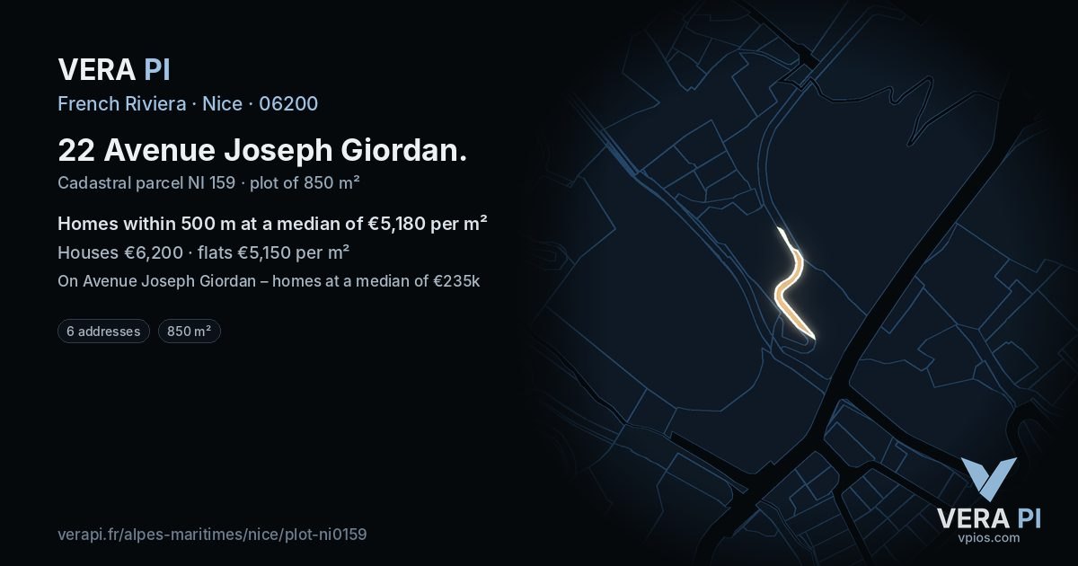 22 Avenue Joseph Giordan, Nice at night – the plot lit, the parcels around coloured by the prices near them