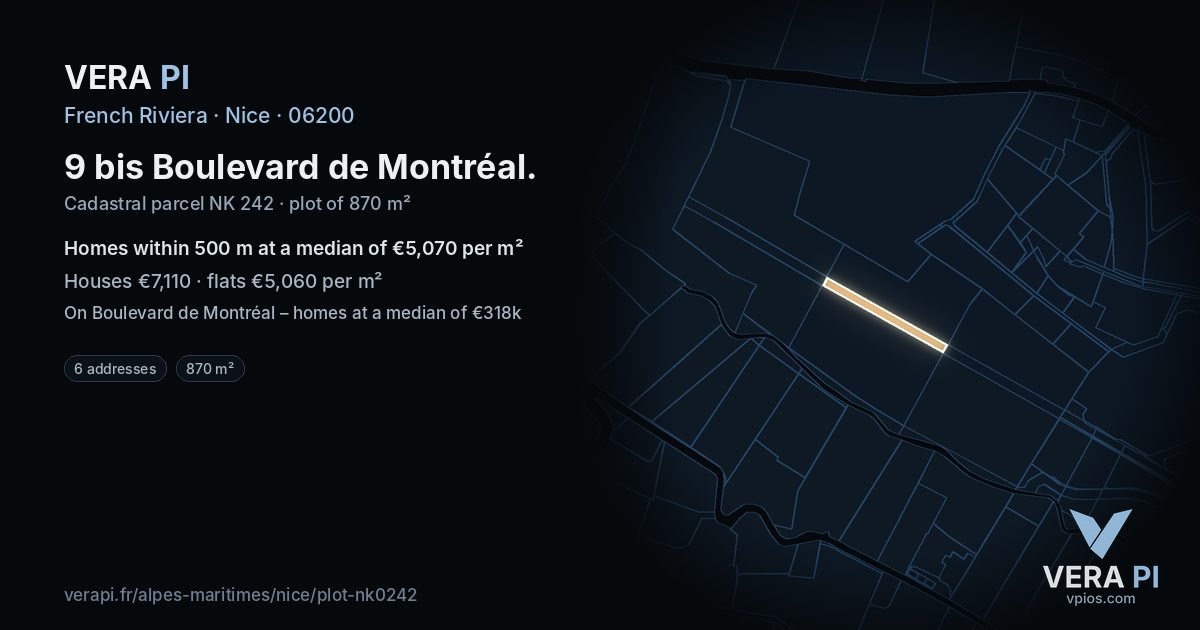 9 bis Boulevard de Montréal, Nice at night – the plot lit, the parcels around coloured by the prices near them