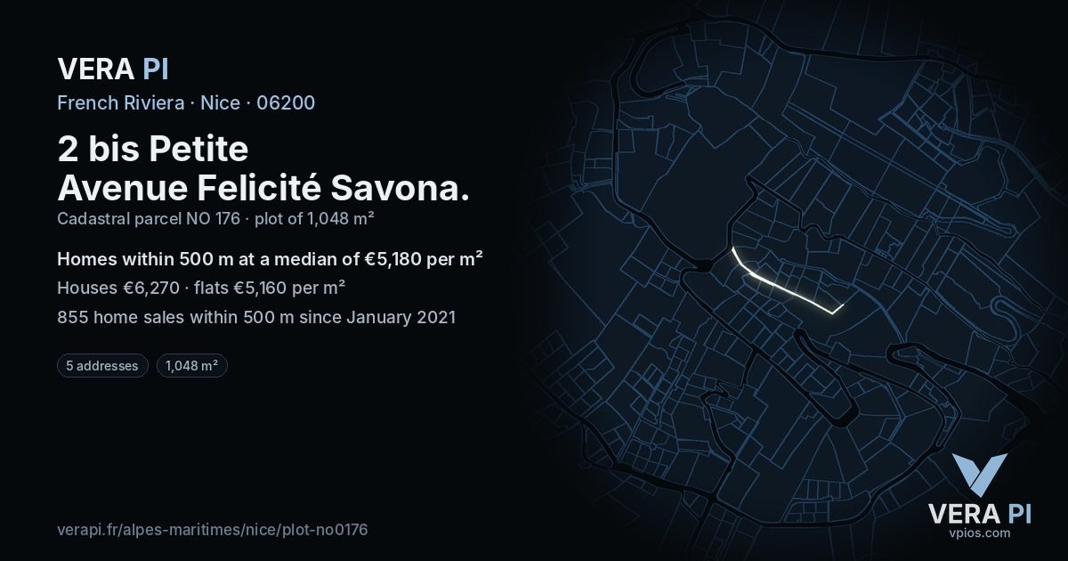 2 bis Petite Avenue Felicité Savona, Nice at night – the plot lit, the parcels around coloured by the prices near them