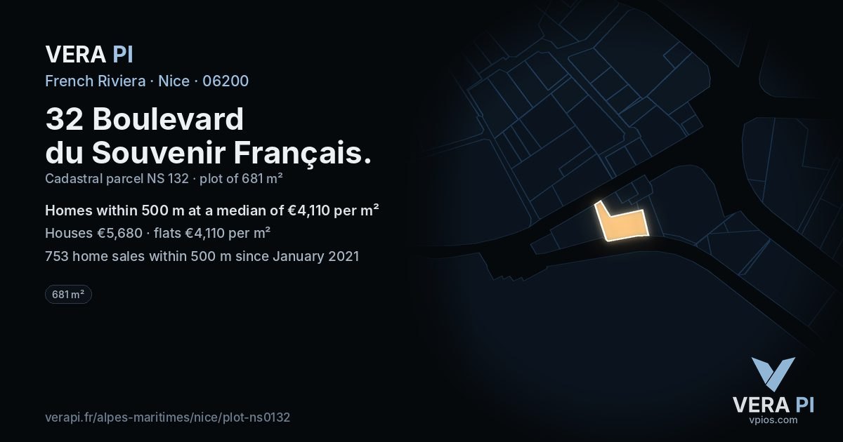 32 Boulevard du Souvenir Français, Nice at night – the plot lit, the parcels around coloured by the prices near them