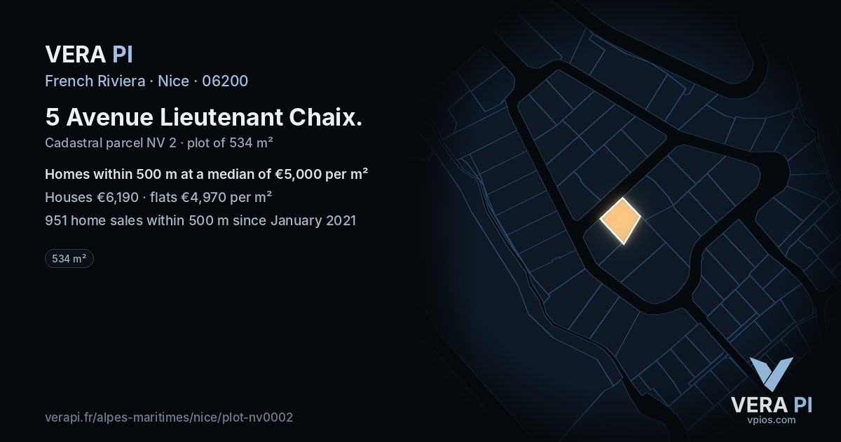 5 Avenue Lieutenant Chaix, Nice at night – the plot lit, the parcels around coloured by the prices near them