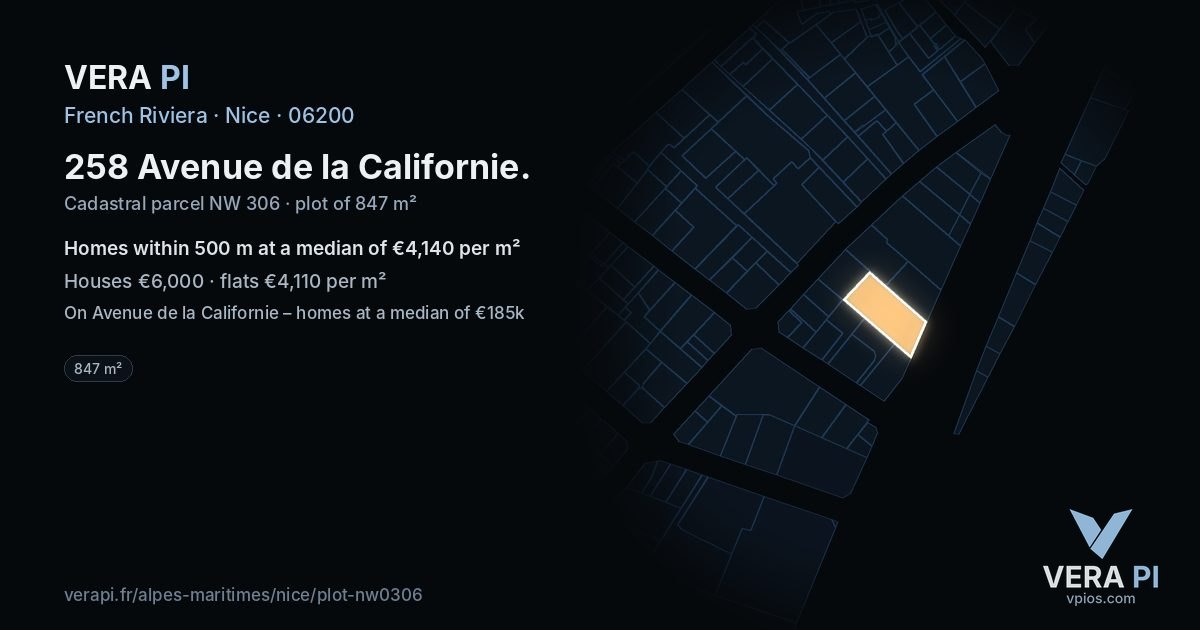 258 Avenue de la Californie, Nice at night – the plot lit, the parcels around coloured by the prices near them