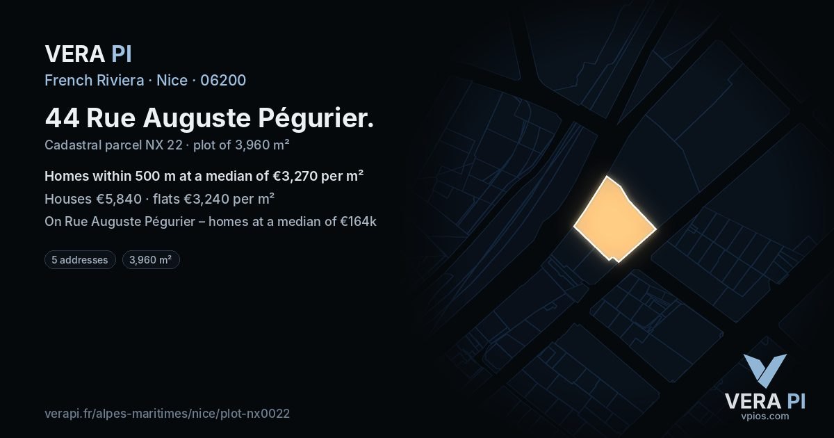 44 Rue Auguste Pégurier, Nice at night – the plot lit, the parcels around coloured by the prices near them