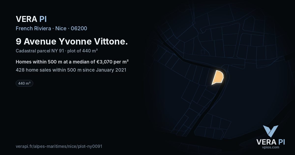 9 Avenue Yvonne Vittone, Nice at night – the plot lit, the parcels around coloured by the prices near them