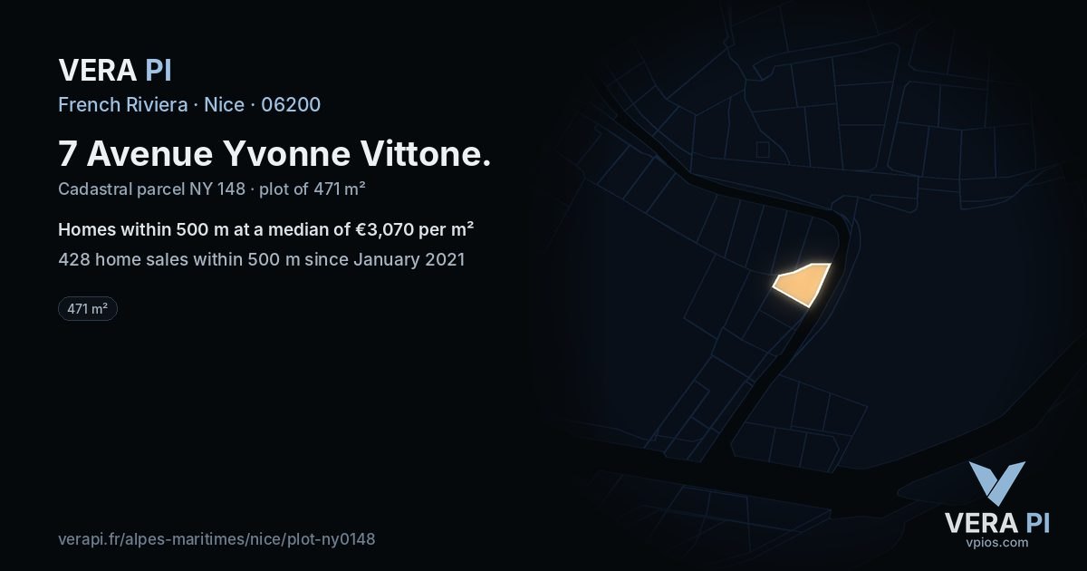 7 Avenue Yvonne Vittone, Nice at night – the plot lit, the parcels around coloured by the prices near them