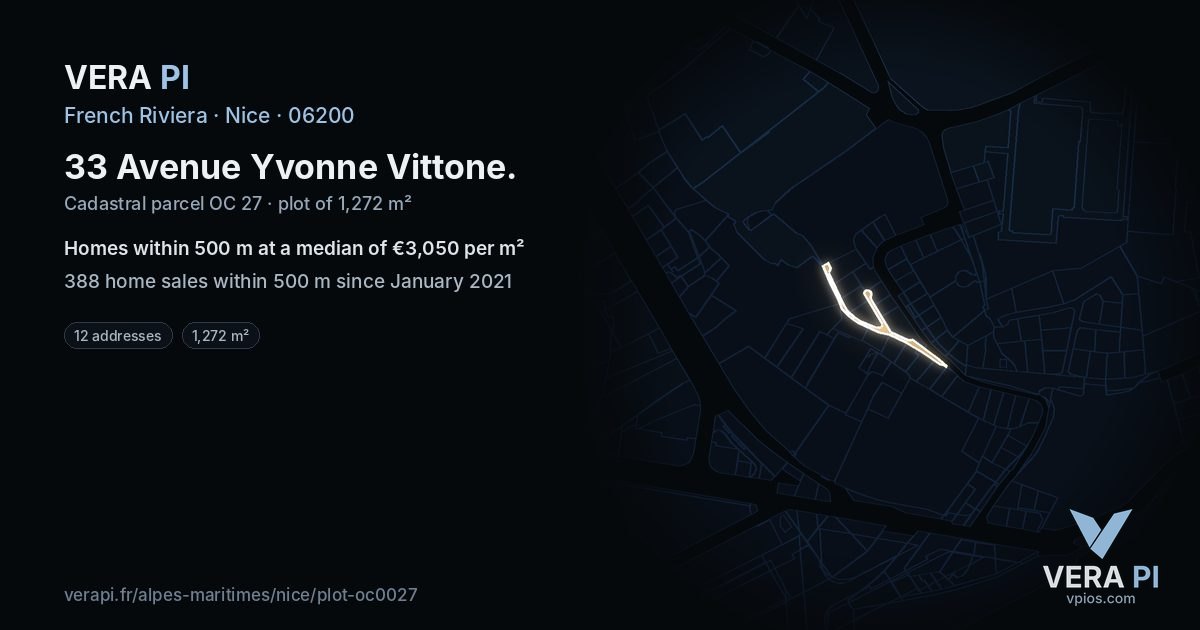 33 Avenue Yvonne Vittone, Nice at night – the plot lit, the parcels around coloured by the prices near them