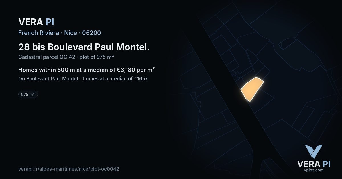 28 bis Boulevard Paul Montel, Nice at night – the plot lit, the parcels around coloured by the prices near them