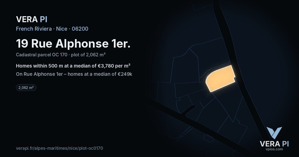 19 Rue Alphonse 1er, Nice at night – the plot lit, the parcels around coloured by the prices near them