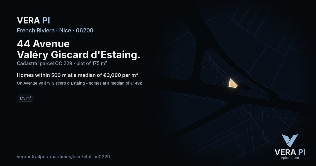 44 Avenue Valéry Giscard d'Estaing, Nice at night – the plot lit, the parcels around coloured by the prices near them