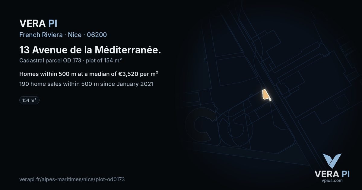 13 Avenue de la Méditerranée, Nice at night – the plot lit, the parcels around coloured by the prices near them