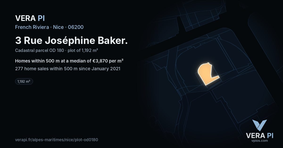 3 Rue Joséphine Baker, Nice at night – the plot lit, the parcels around coloured by the prices near them