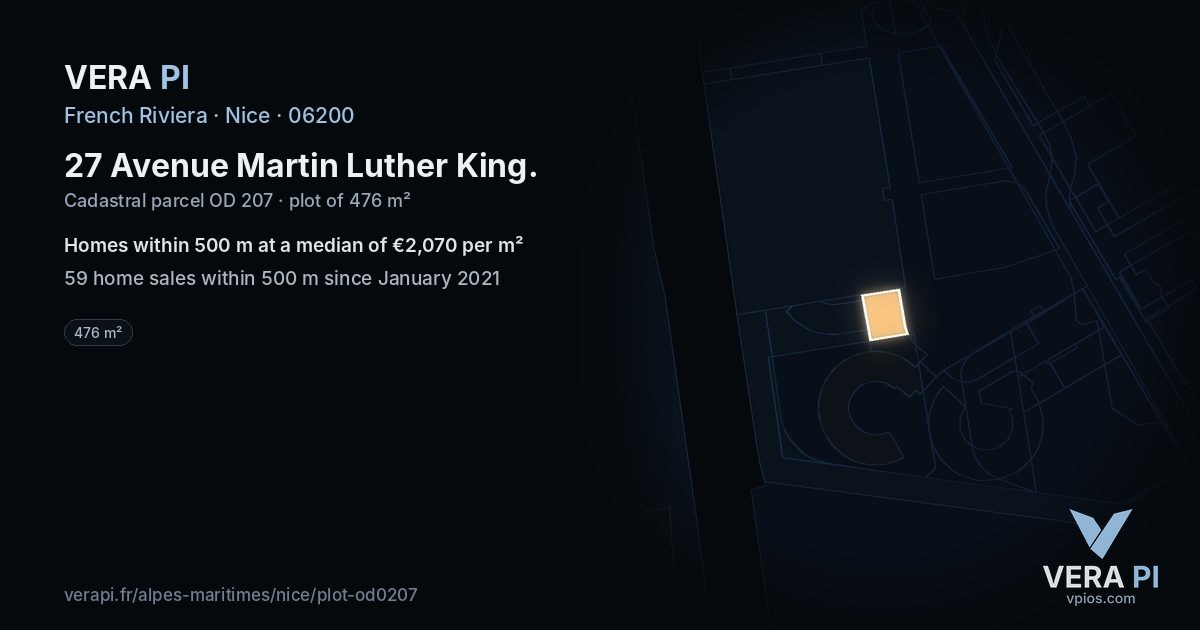 27 Avenue Martin Luther King, Nice at night – the plot lit, the parcels around coloured by the prices near them