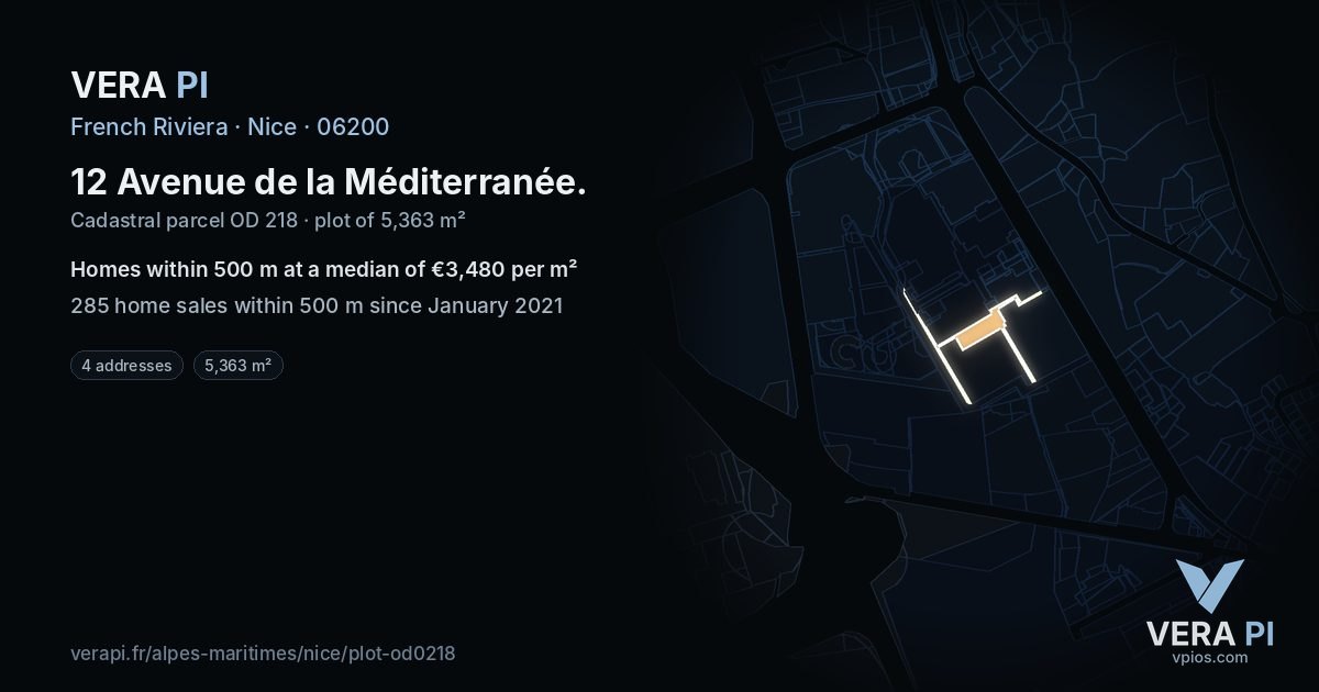 12 Avenue de la Méditerranée, Nice at night – the plot lit, the parcels around coloured by the prices near them