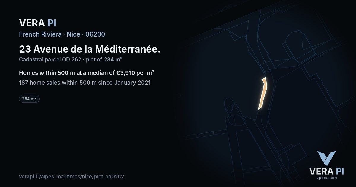 23 Avenue de la Méditerranée, Nice at night – the plot lit, the parcels around coloured by the prices near them