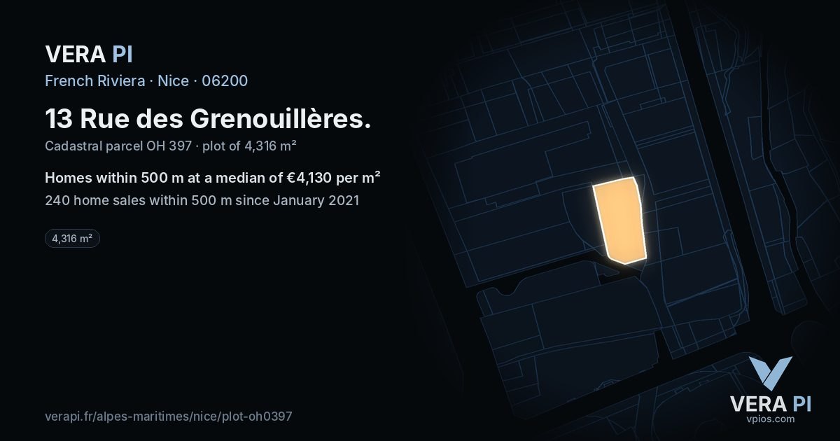 13 Rue des Grenouillères, Nice at night – the plot lit, the parcels around coloured by the prices near them