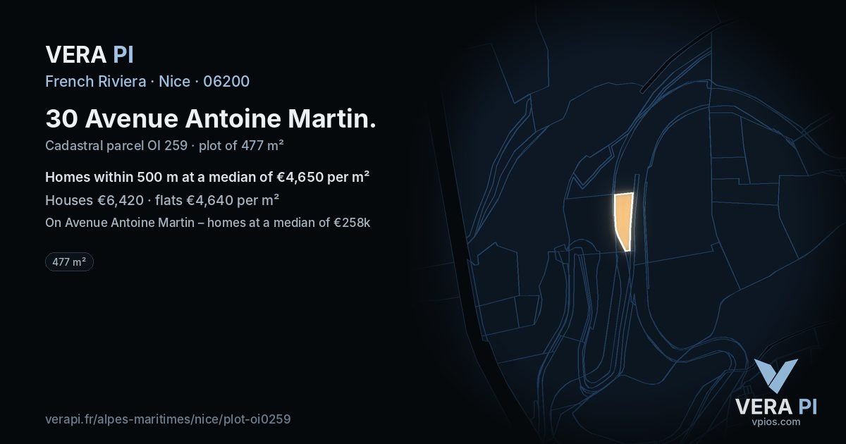 30 Avenue Antoine Martin, Nice at night – the plot lit, the parcels around coloured by the prices near them