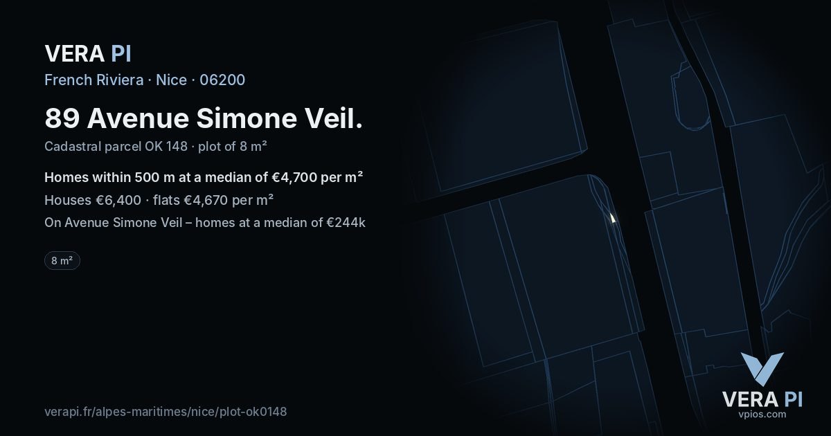 89 Avenue Simone Veil, Nice at night – the plot lit, the parcels around coloured by the prices near them