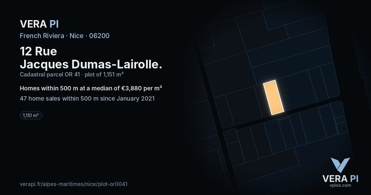12 Rue Jacques Dumas-Lairolle, Nice at night – the plot lit, the parcels around coloured by the prices near them