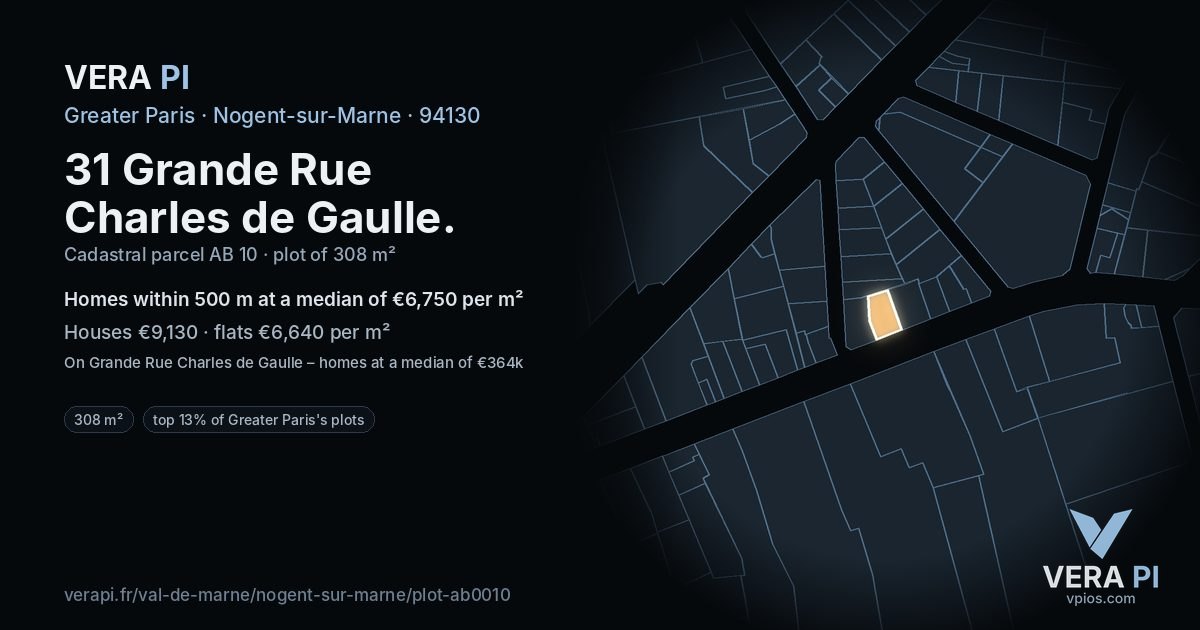 31 Grande Rue Charles de Gaulle, Nogent-sur-Marne at night – the plot lit, the parcels around coloured by the prices near them