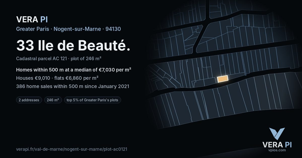 33 Ile de Beauté, Nogent-sur-Marne at night – the plot lit, the parcels around coloured by the prices near them
