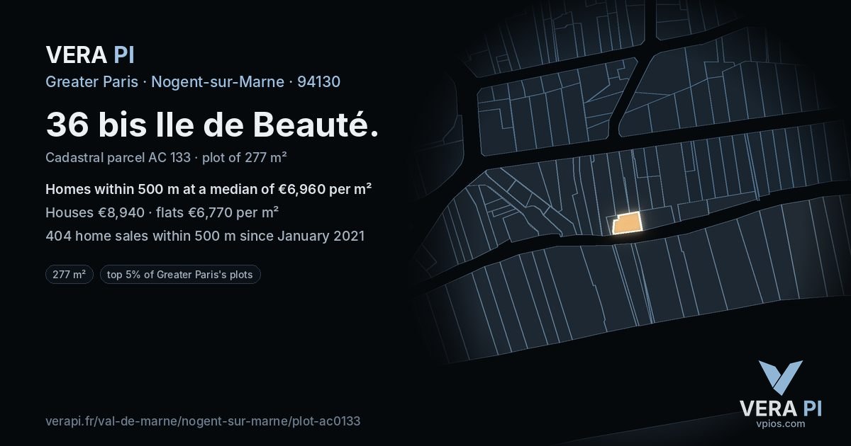 36 bis Ile de Beauté, Nogent-sur-Marne at night – the plot lit, the parcels around coloured by the prices near them