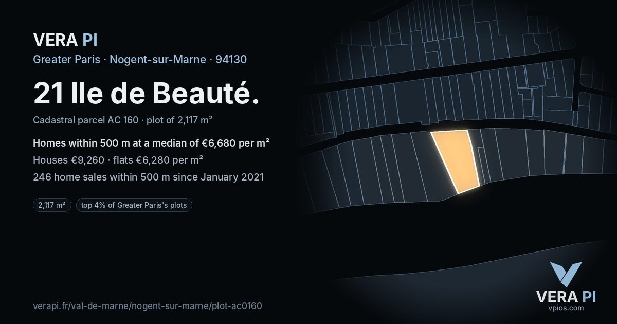 21 Ile de Beauté, Nogent-sur-Marne at night – the plot lit, the parcels around coloured by the prices near them