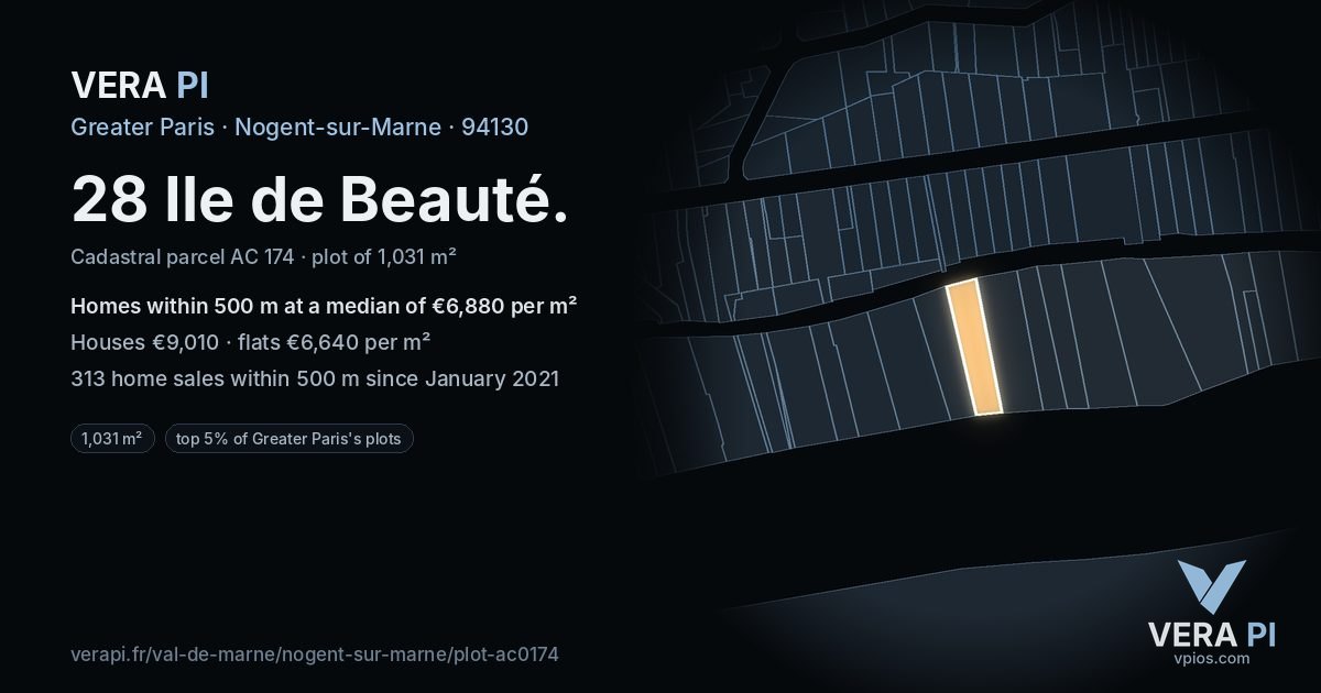 28 Ile de Beauté, Nogent-sur-Marne at night – the plot lit, the parcels around coloured by the prices near them