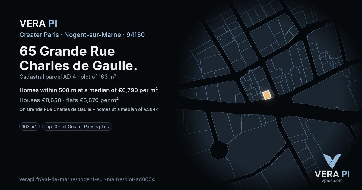 65 Grande Rue Charles de Gaulle, Nogent-sur-Marne at night – the plot lit, the parcels around coloured by the prices near them