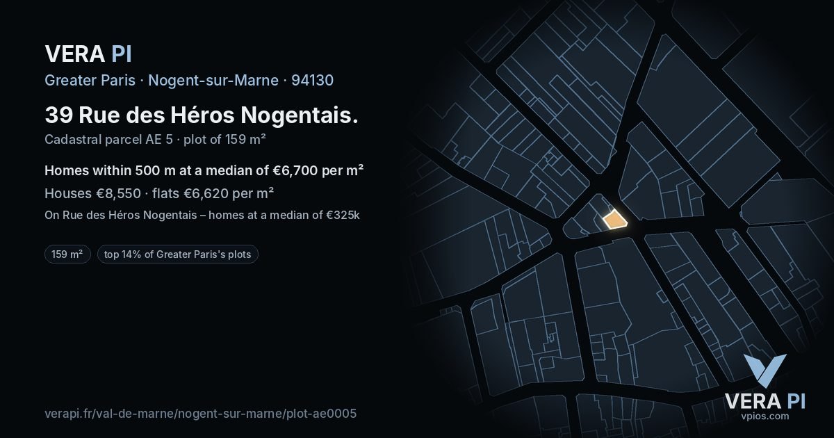 39 Rue des Héros Nogentais, Nogent-sur-Marne at night – the plot lit, the parcels around coloured by the prices near them