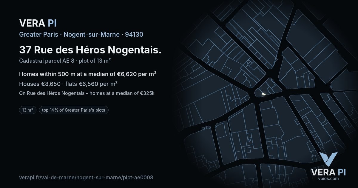 37 Rue des Héros Nogentais, Nogent-sur-Marne at night – the plot lit, the parcels around coloured by the prices near them