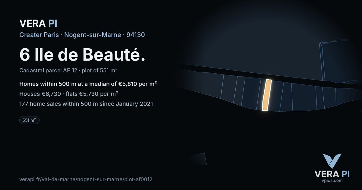 6 Ile de Beauté, Nogent-sur-Marne at night – the plot lit, the parcels around coloured by the prices near them