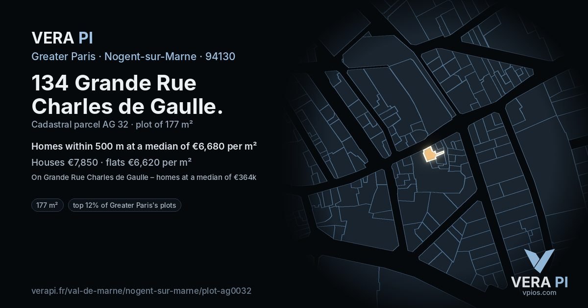 134 Grande Rue Charles de Gaulle, Nogent-sur-Marne at night – the plot lit, the parcels around coloured by the prices near them