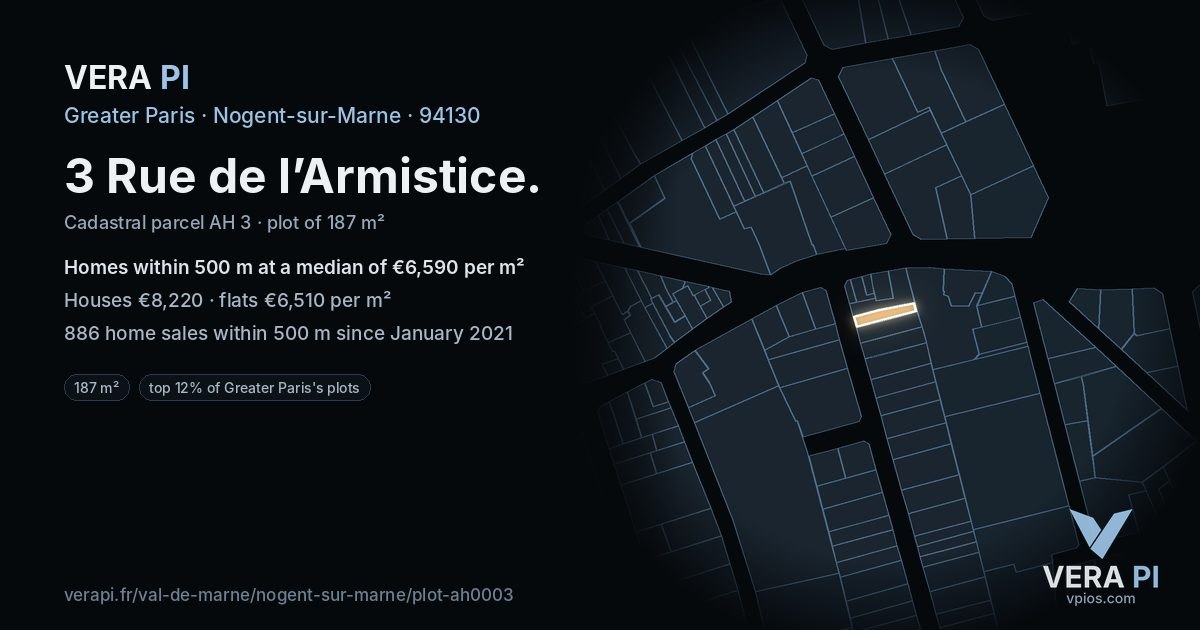 3 Rue de l’Armistice, Nogent-sur-Marne at night – the plot lit, the parcels around coloured by the prices near them