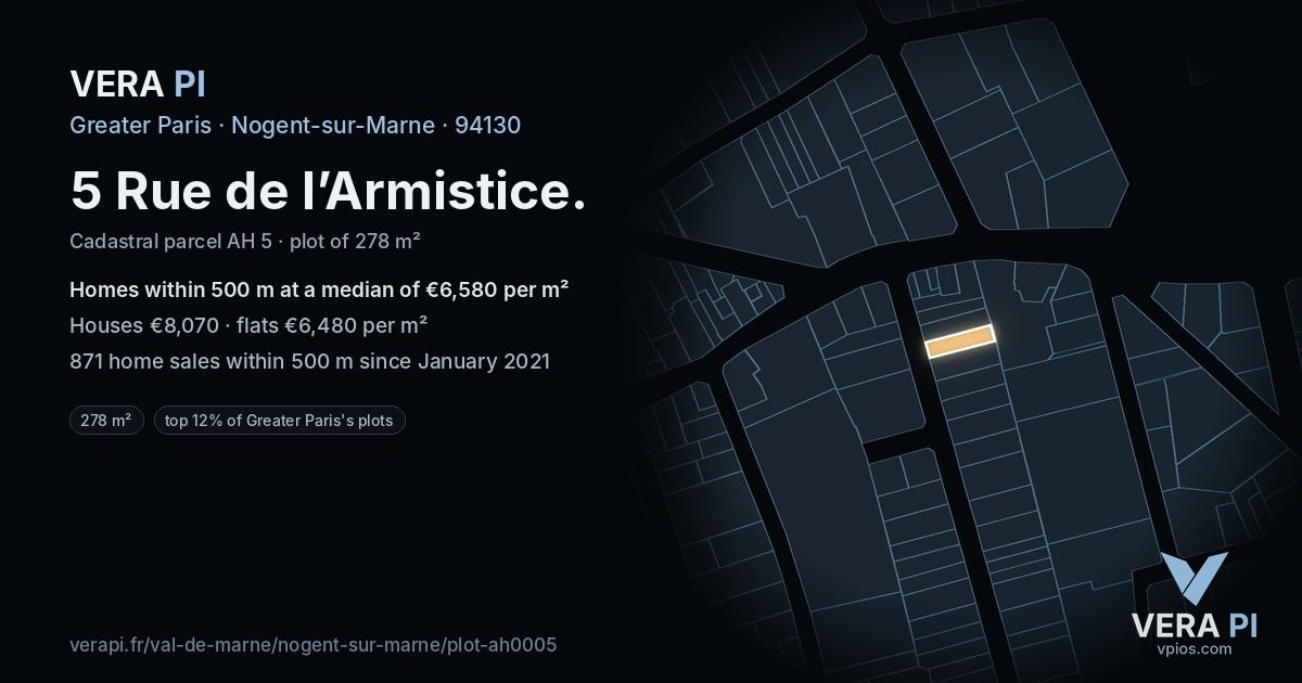 5 Rue de l’Armistice, Nogent-sur-Marne at night – the plot lit, the parcels around coloured by the prices near them