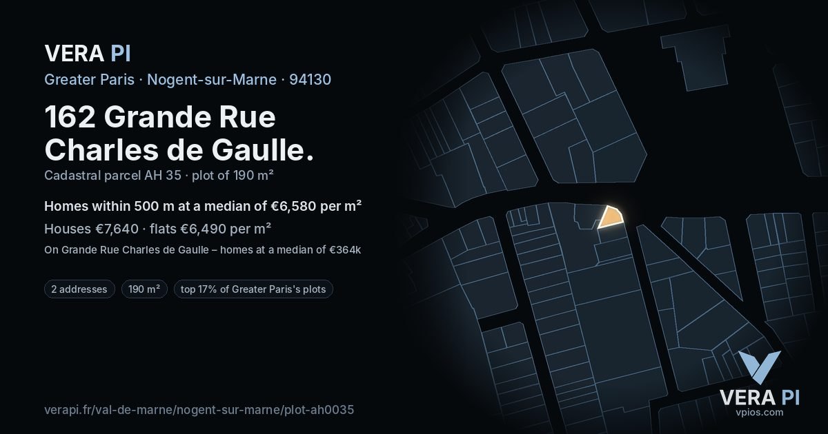 162 Grande Rue Charles de Gaulle, Nogent-sur-Marne at night – the plot lit, the parcels around coloured by the prices near them
