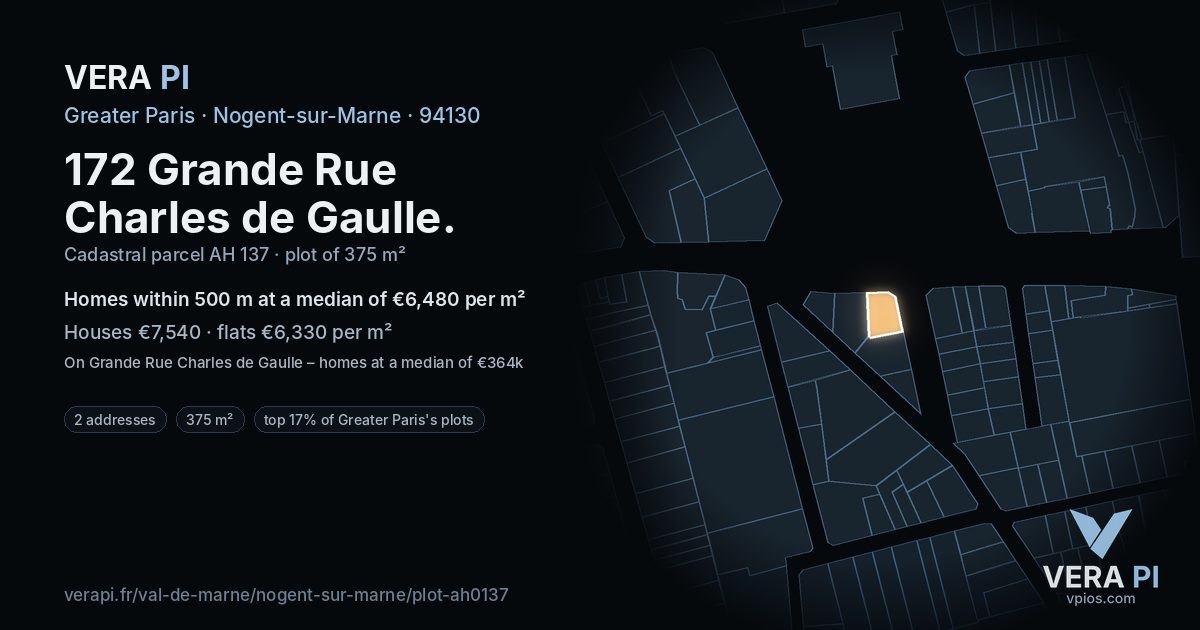 172 Grande Rue Charles de Gaulle, Nogent-sur-Marne at night – the plot lit, the parcels around coloured by the prices near them