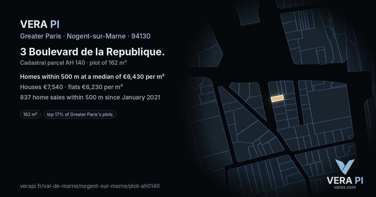 3 Boulevard de la Republique, Nogent-sur-Marne at night – the plot lit, the parcels around coloured by the prices near them