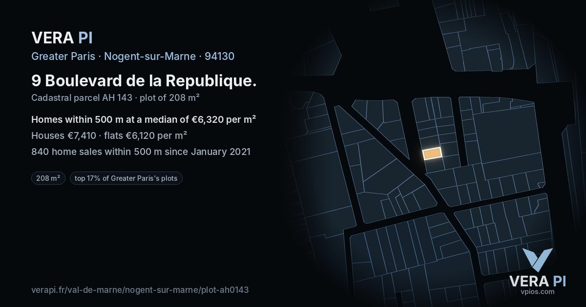 9 Boulevard de la Republique, Nogent-sur-Marne at night – the plot lit, the parcels around coloured by the prices near them