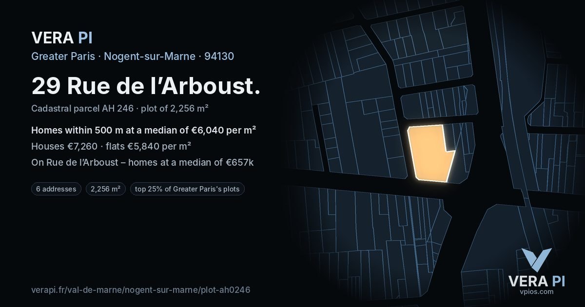 29 Rue de l’Arboust, Nogent-sur-Marne at night – the plot lit, the parcels around coloured by the prices near them