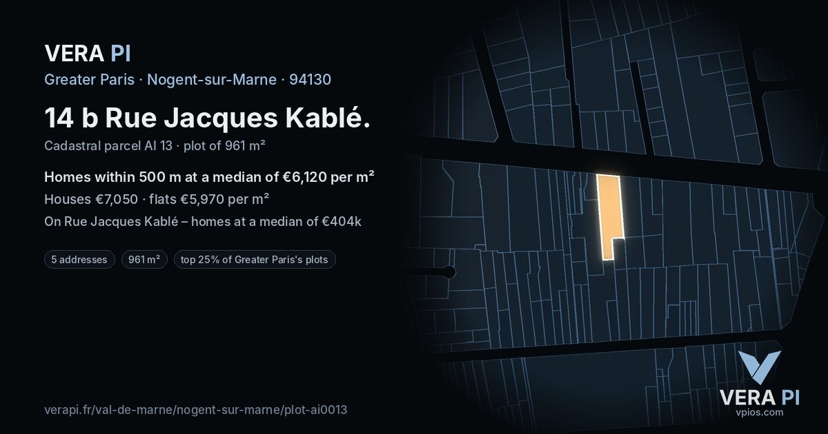 14 b Rue Jacques Kablé, Nogent-sur-Marne at night – the plot lit, the parcels around coloured by the prices near them