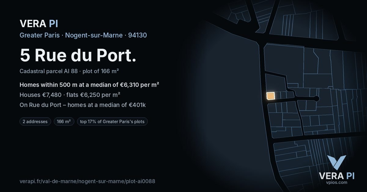 5 Rue du Port, Nogent-sur-Marne at night – the plot lit, the parcels around coloured by the prices near them