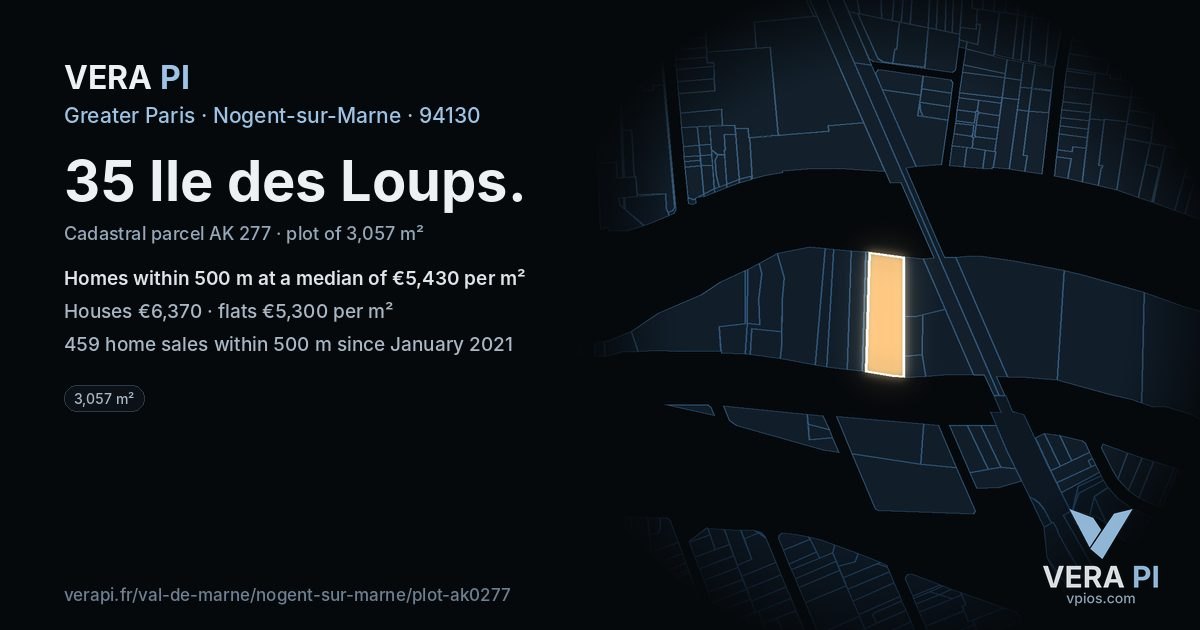 35 Ile des Loups, Nogent-sur-Marne at night – the plot lit, the parcels around coloured by the prices near them