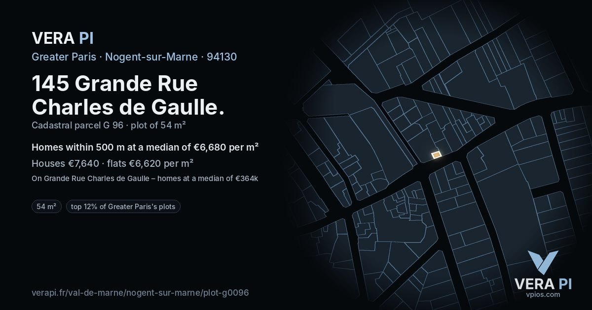 145 Grande Rue Charles de Gaulle, Nogent-sur-Marne at night – the plot lit, the parcels around coloured by the prices near them