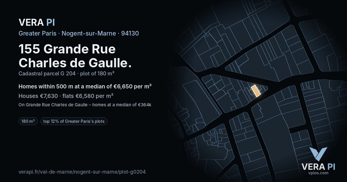 155 Grande Rue Charles de Gaulle, Nogent-sur-Marne at night – the plot lit, the parcels around coloured by the prices near them