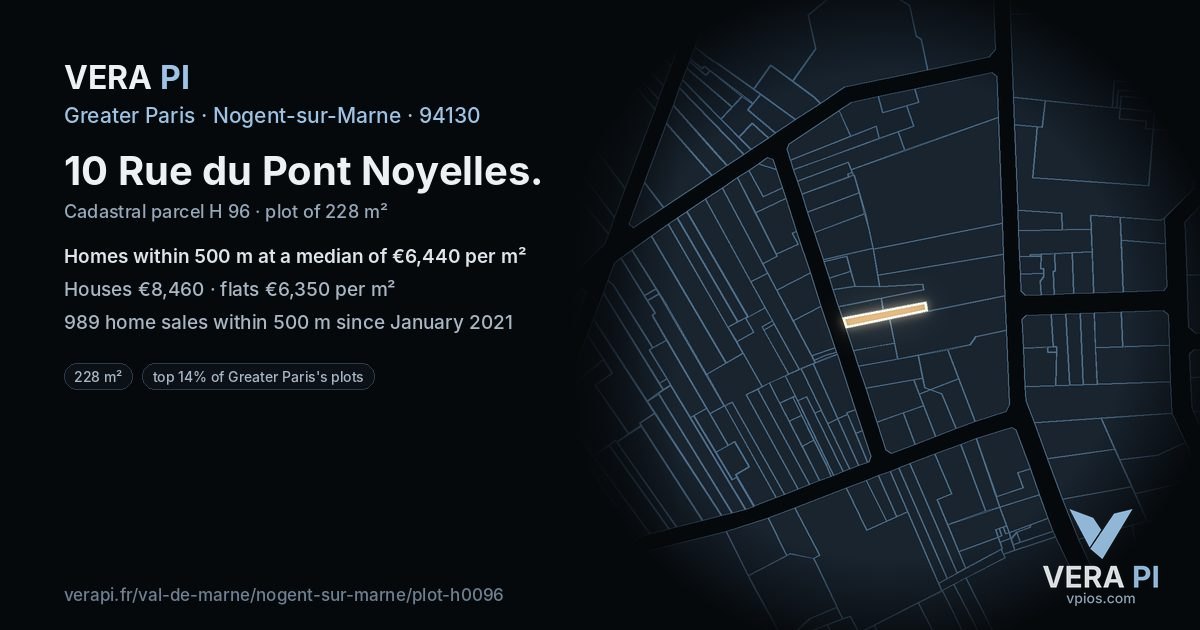 10 Rue du Pont Noyelles, Nogent-sur-Marne at night – the plot lit, the parcels around coloured by the prices near them
