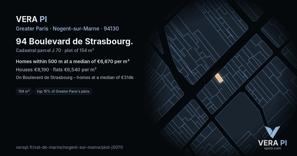 94 Boulevard de Strasbourg, Nogent-sur-Marne at night – the plot lit, the parcels around coloured by the prices near them