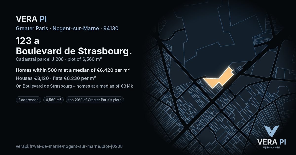 123 a Boulevard de Strasbourg, Nogent-sur-Marne at night – the plot lit, the parcels around coloured by the prices near them