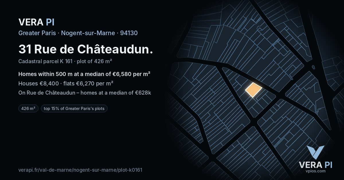 31 Rue de Châteaudun, Nogent-sur-Marne at night – the plot lit, the parcels around coloured by the prices near them