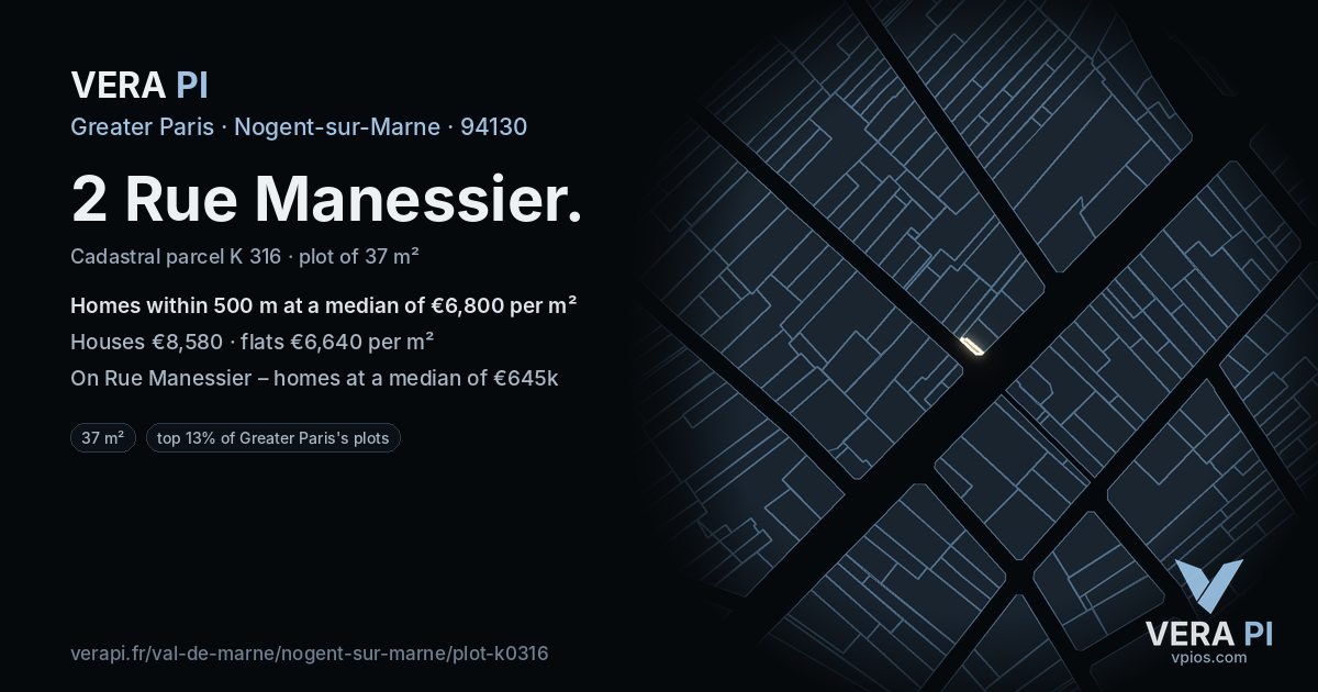 2 Rue Manessier, Nogent-sur-Marne at night – the plot lit, the parcels around coloured by the prices near them